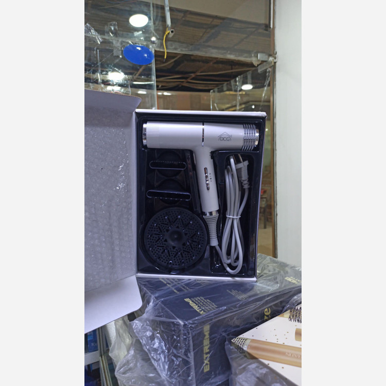 سشوار برند DCG مدل HTVD 7000 درجه یک
