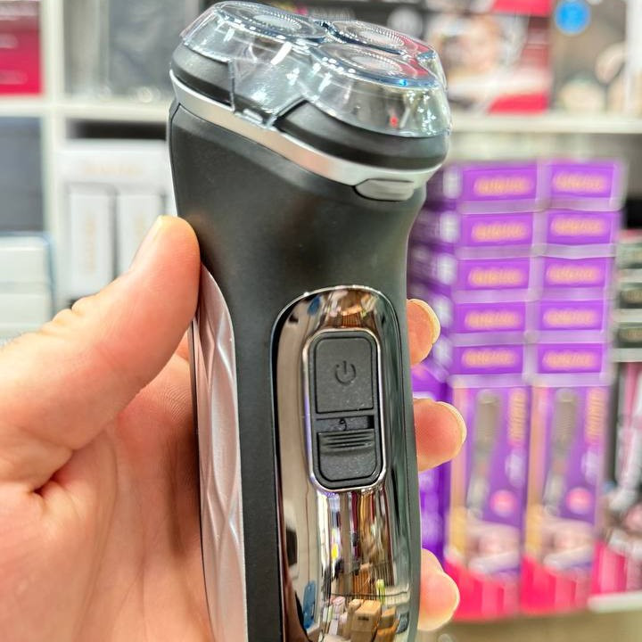 ریش تراش سه تیغ فیلیپس philips مدل AT899 درجه یک