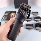 ماشین اصلاح وی جی ار مدل vgr v 137 بسیار پر قدرت و با کیفیت و