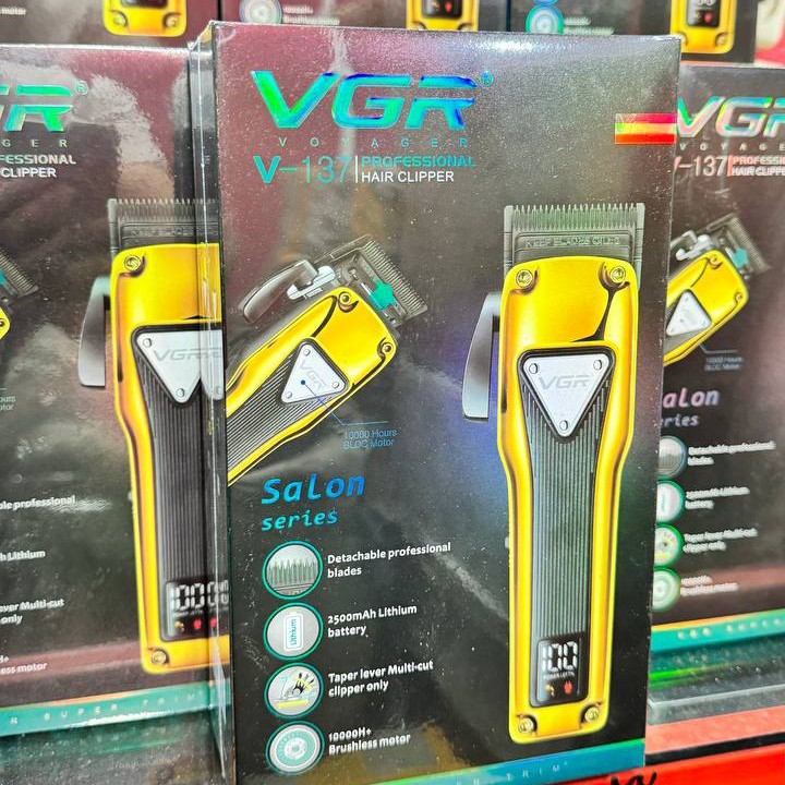 ماشین اصلاح وی جی ار مدل vgr v 137 بسیار پر قدرت و با کیفیت و درجه یک