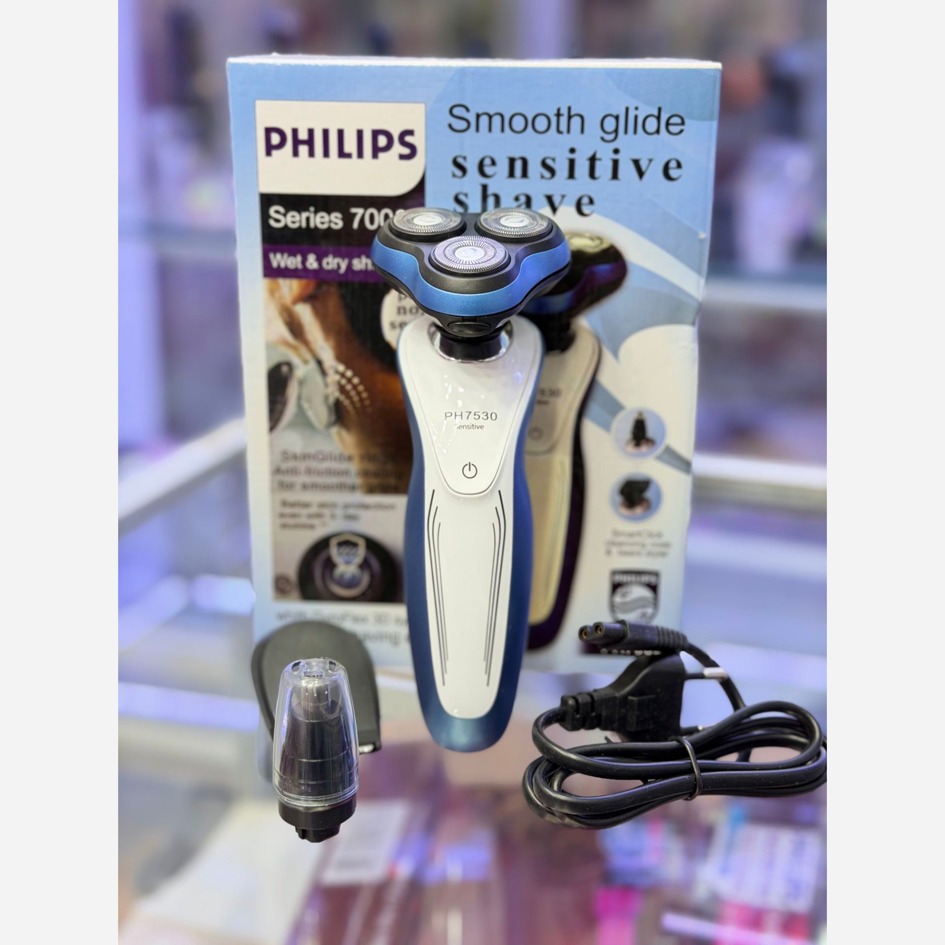 ریش تراش حرفه ای فلیپس زیر دوشی سری 7000 مدل ph-7530